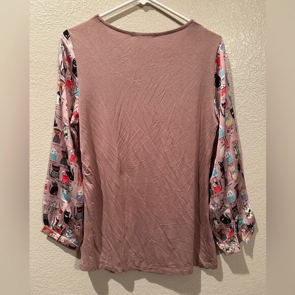 Anany Pink Cat satin Sheen Top with button 3/4 Sleeves Sz S - Picture 2 of 6
